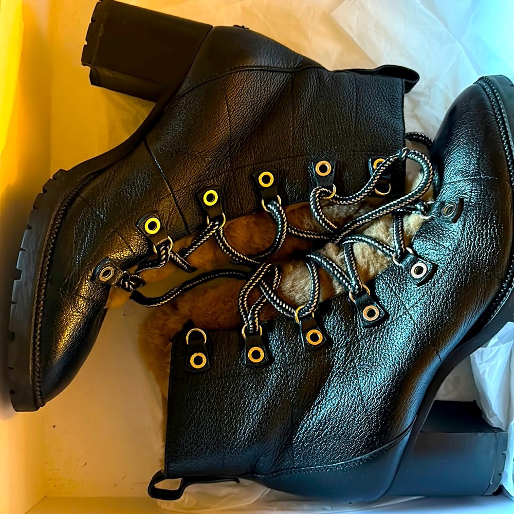 Stylish designer Jimmy Choo boot heel